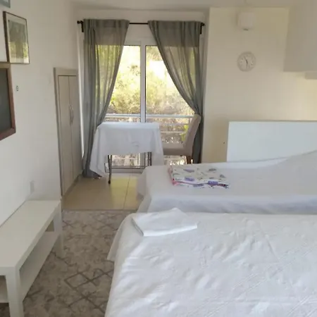 Holiday Villa- Sea View With Pool Σπίτι διακοπών